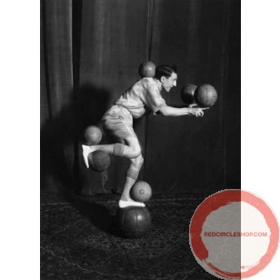 Enrico Rastelli Leather ball